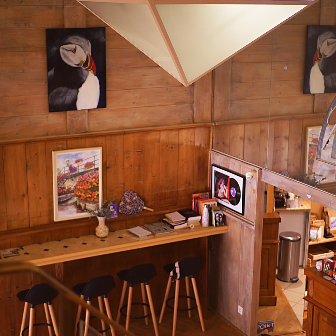 Intérieur décoré d'un coffee shop